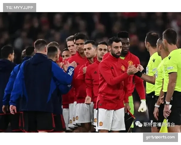 墨菲对曼联现状发声:防线薄弱恐阻碍球队冲击欧冠席位 墨菲对曼联现状发声:防线薄弱恐阻碍球队冲击欧冠席位